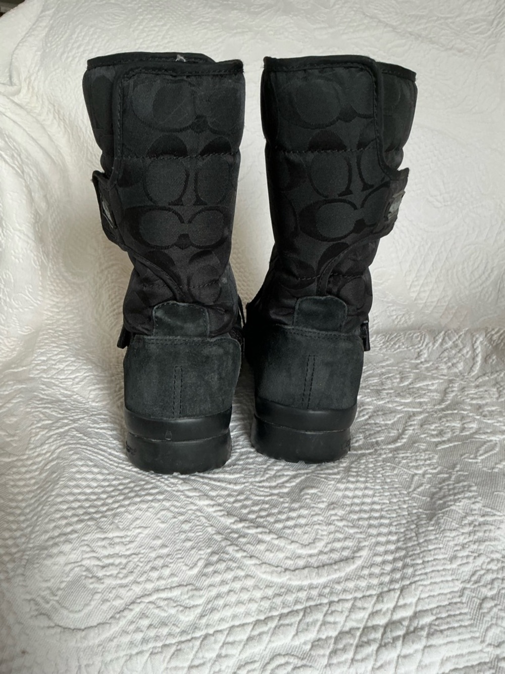 🤎 Coach Sandi Women’s Snow Boots With Vibram Soles - Size 8 - Picture 4 of 8